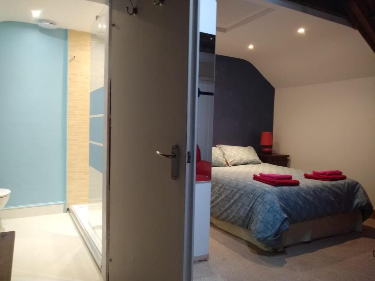 Watercress Barns Apartamento Sittingbourne Exterior foto