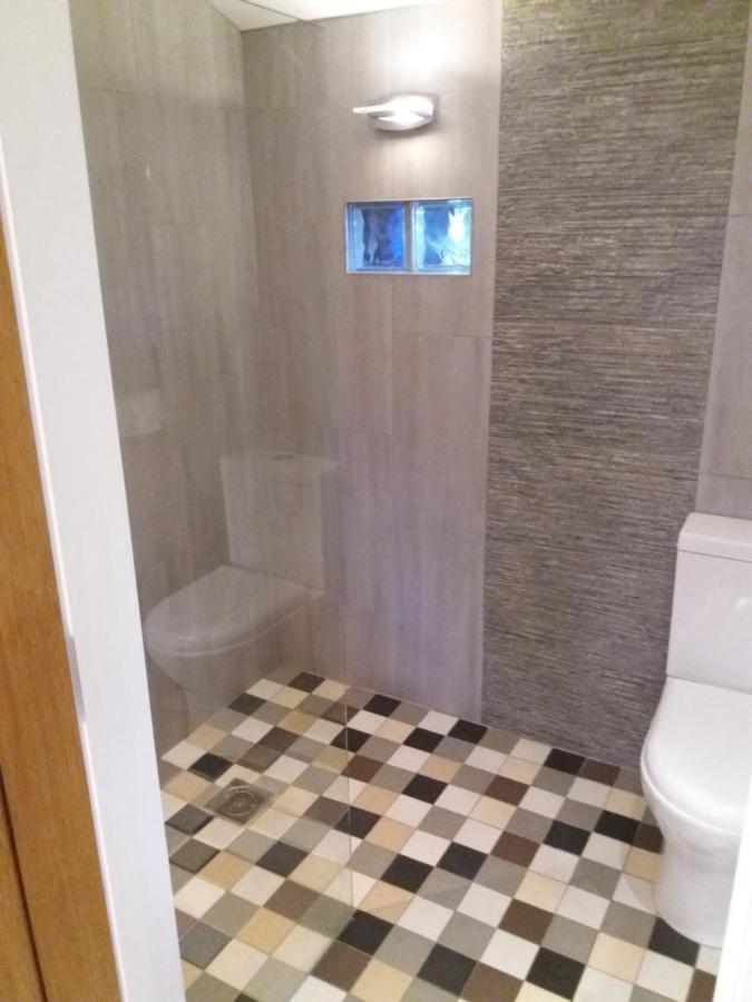 Watercress Barns Apartamento Sittingbourne Exterior foto