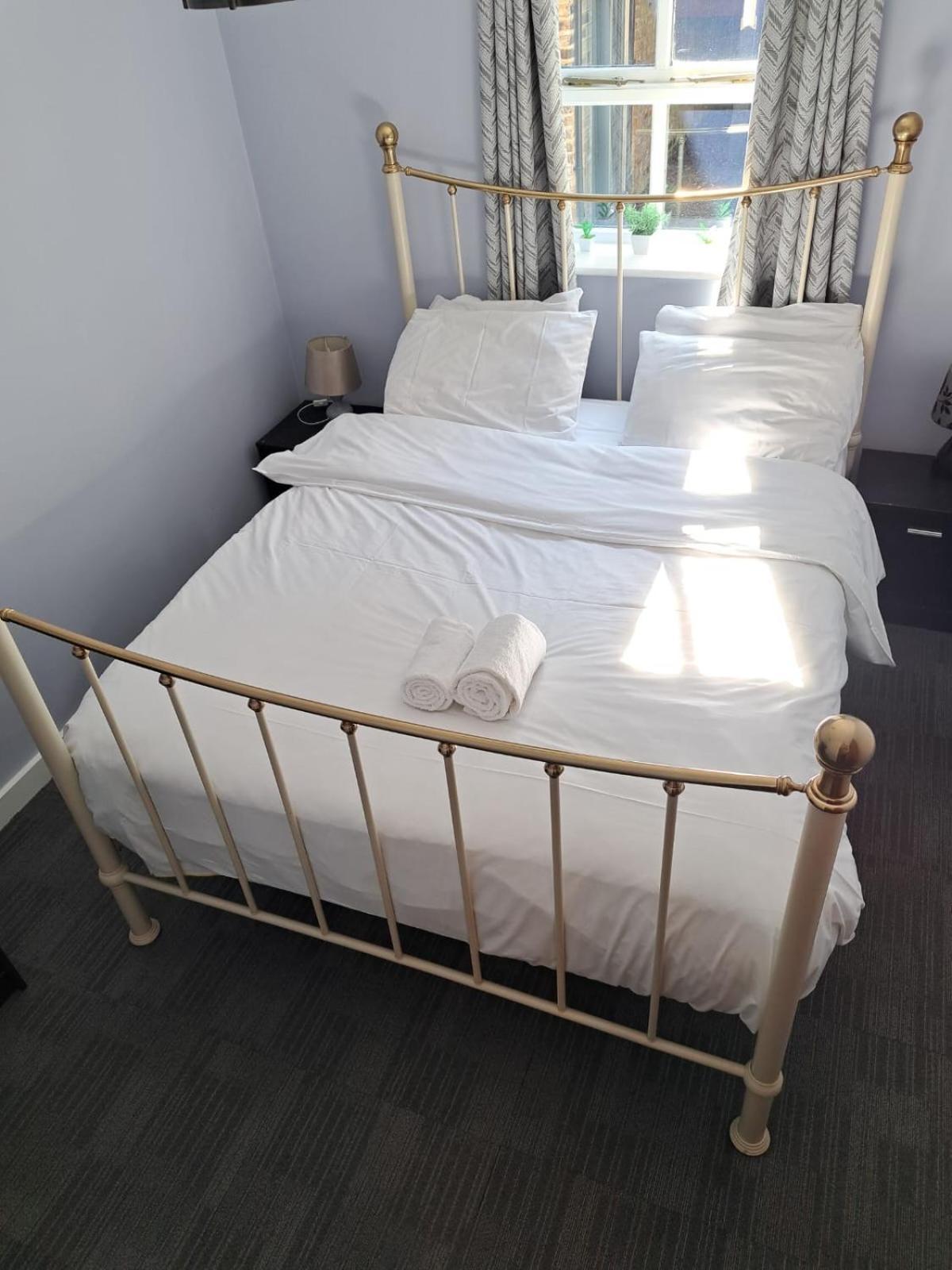 Watercress Barns Apartamento Sittingbourne Exterior foto