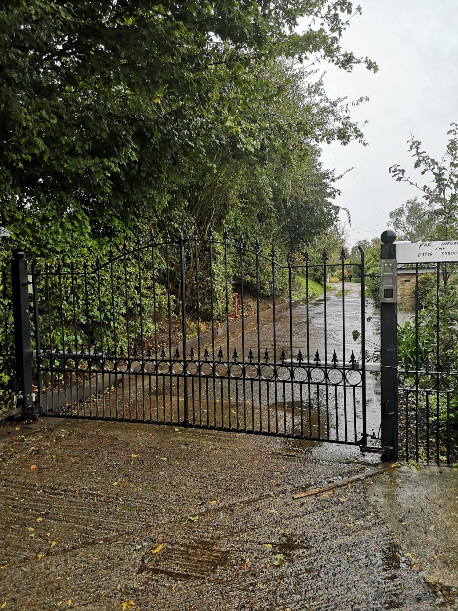 Watercress Barns Apartamento Sittingbourne Exterior foto