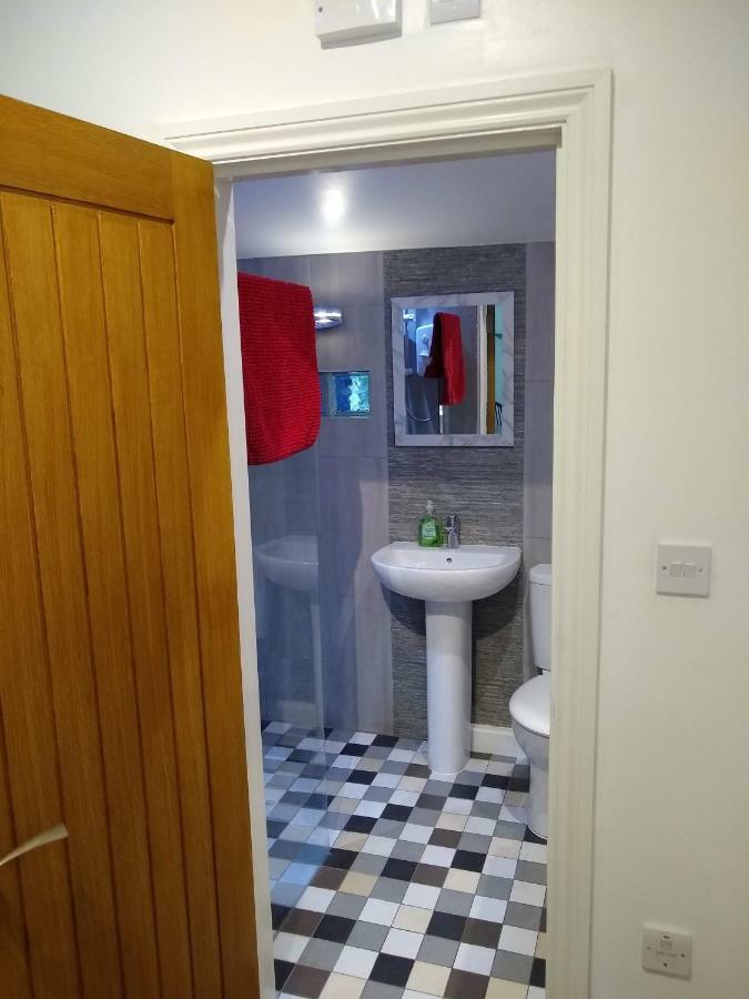 Watercress Barns Apartamento Sittingbourne Exterior foto